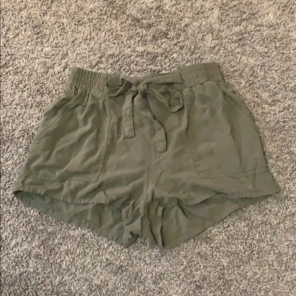 Green Shorts🍃